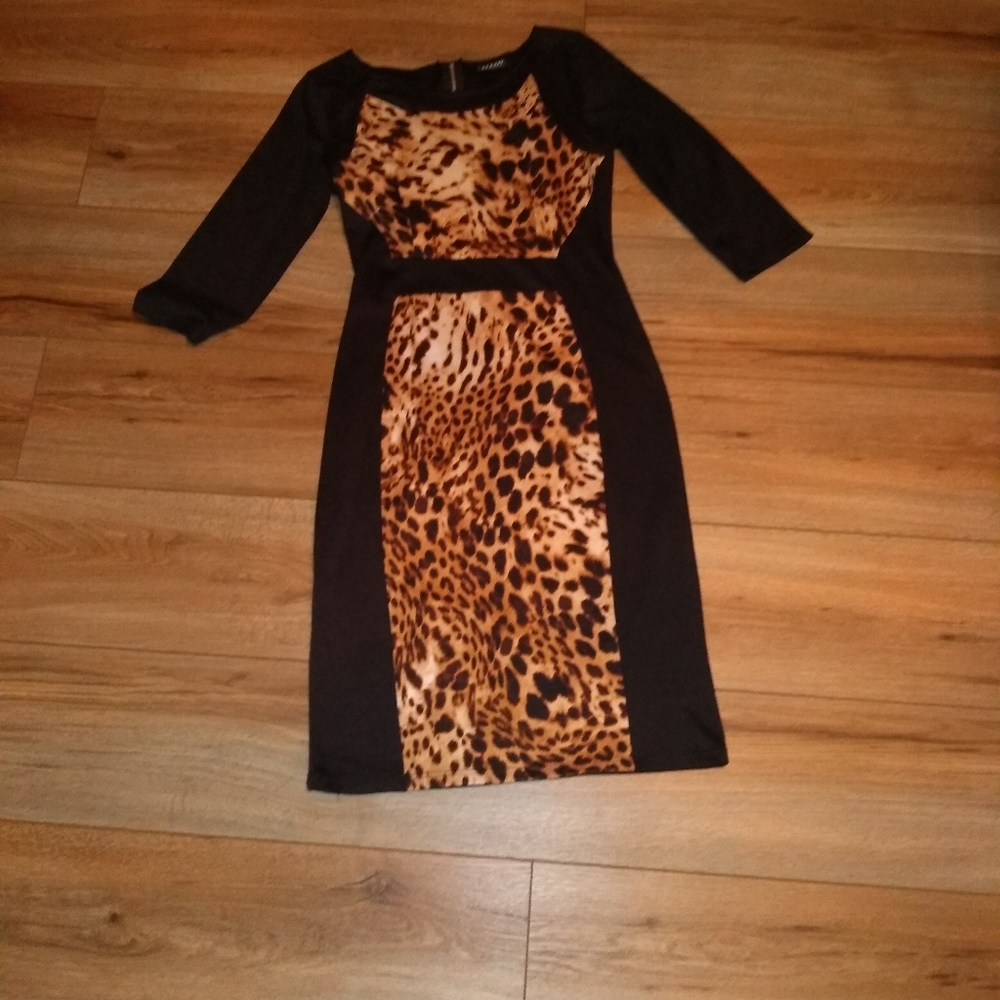 💥Leopard print dress size small